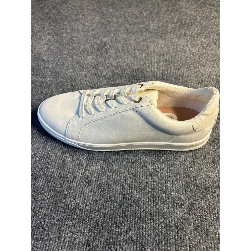 Topshop Cabo Sneakers Womens Size 11.5 White Leather‎ Round Toe Low Top Lace Up